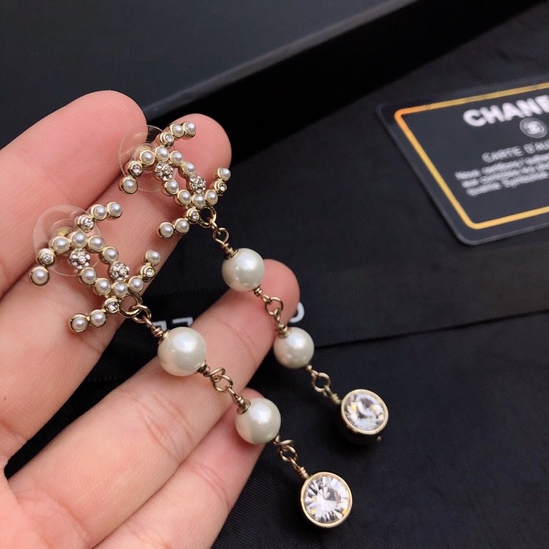 Ch**el earrings